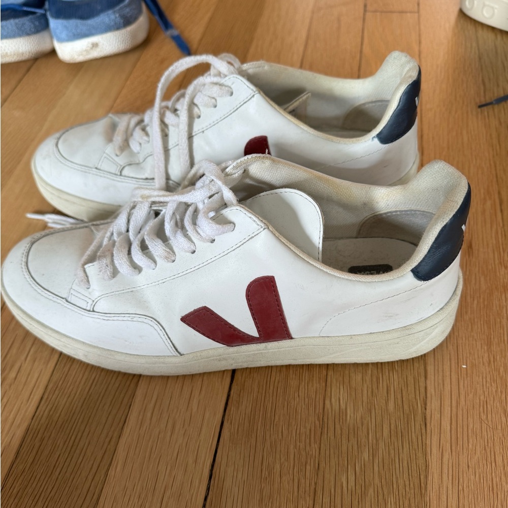 V-12 Vejas Men’s